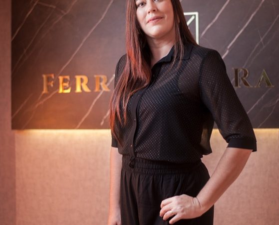 Dra Mariana Alves